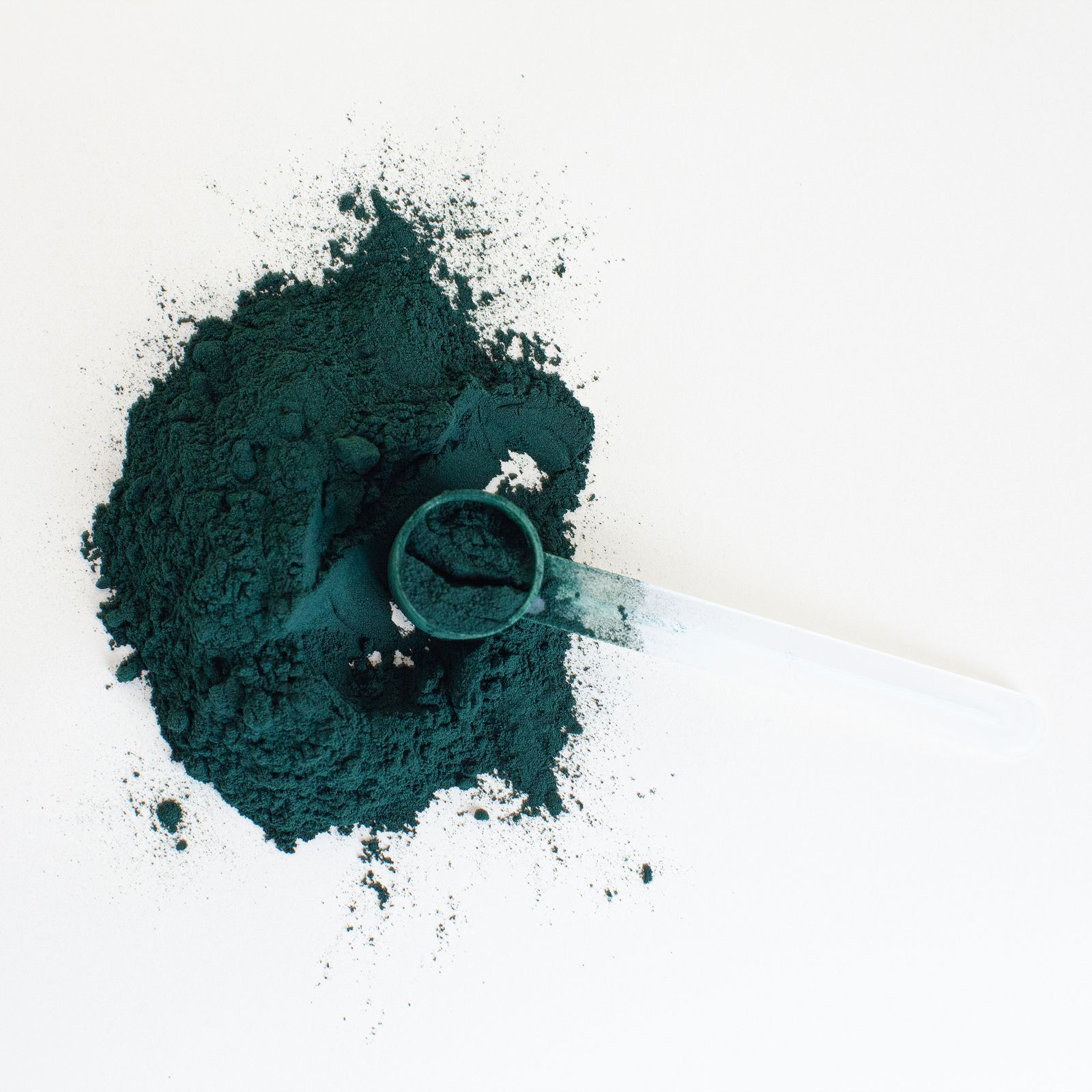 Spirulina superfood powder